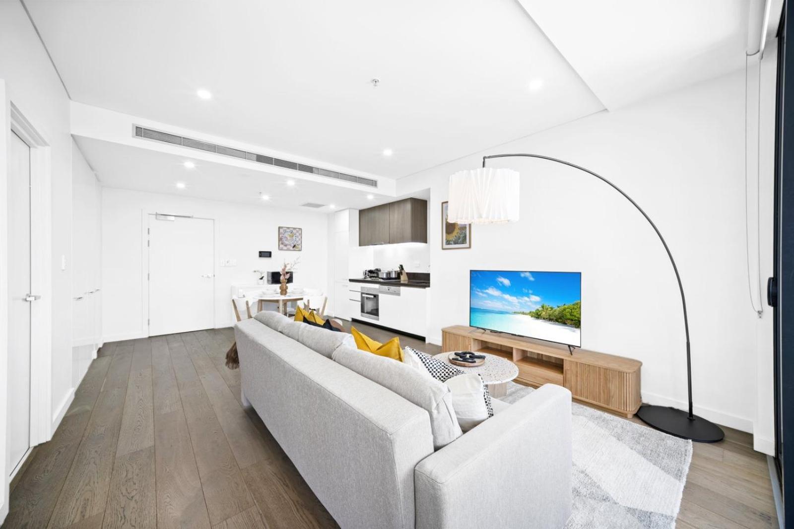 Sunrise Oasis In Waterloo Apartment Sydney